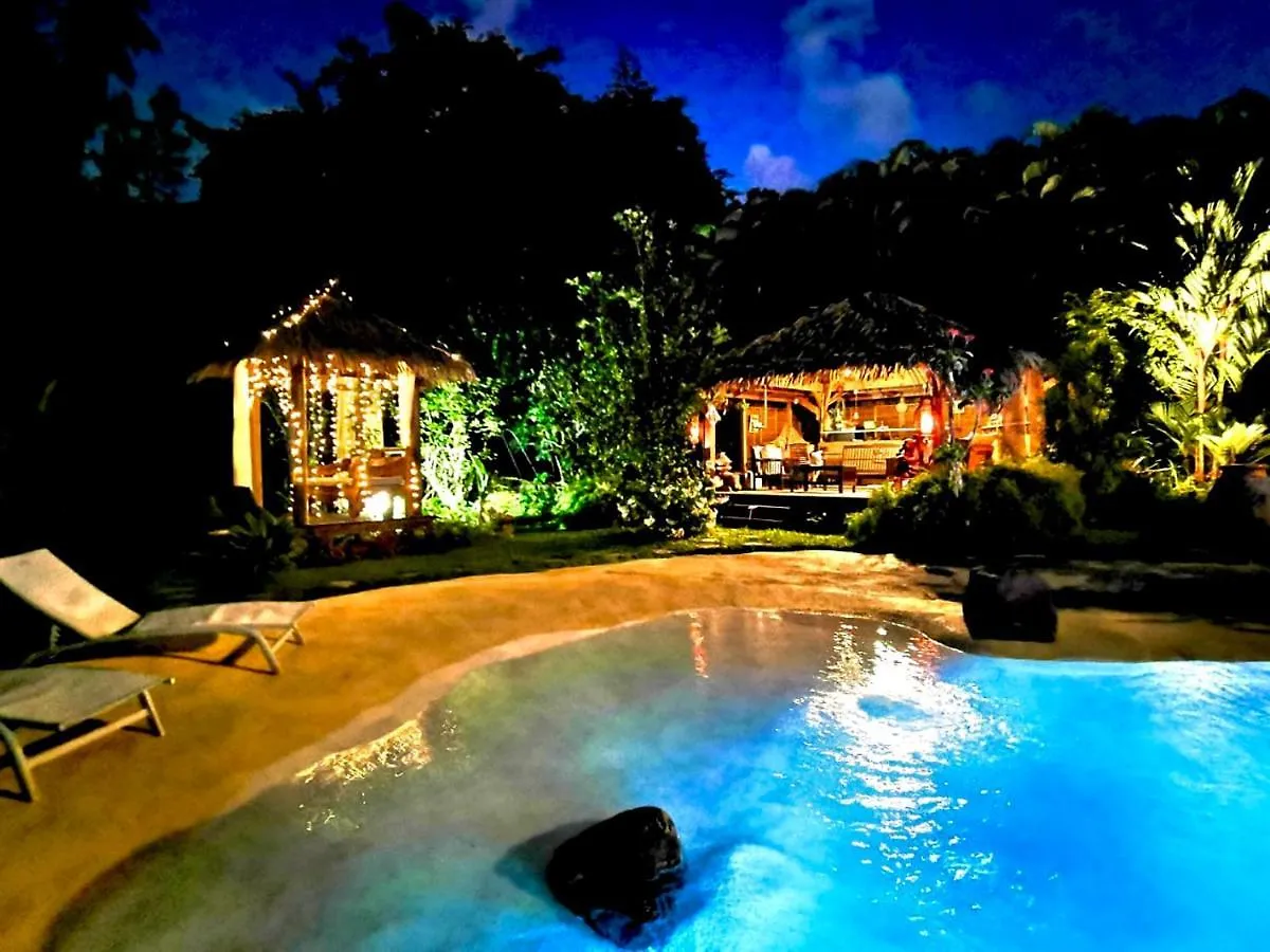 *** Camping West Indies Cottage Pointe-Noire Guadeloupe